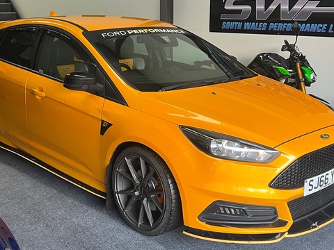 Ford Focus ST-2 TDCI 7