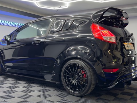 Ford Fiesta ST-3 21