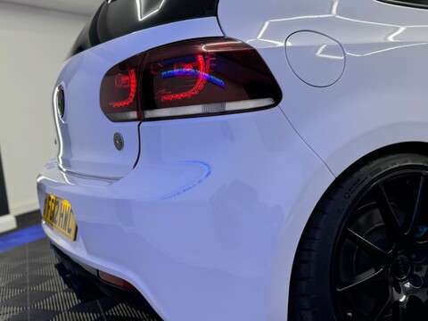 Volkswagen Golf R DSG 8