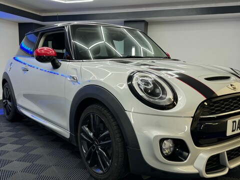 Mini Hatch COOPER S 9