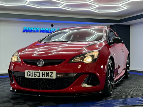 Vauxhall Astra GTC VXR 16