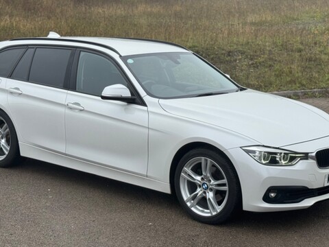 BMW 3 Series 320D ED PLUS TOURING 2