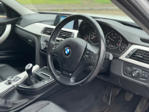 BMW 3 Series 320D ED PLUS TOURING 20