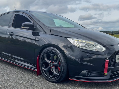 Ford Focus ST-3 9