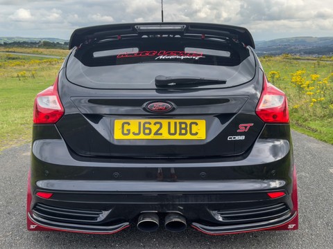 Ford Focus ST-3 12