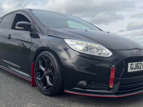 Ford Focus ST-3 15