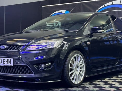 Ford Focus ST-3 10