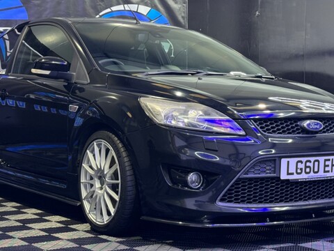 Ford Focus ST-3 11