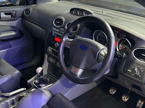 Ford Focus ST-3 25