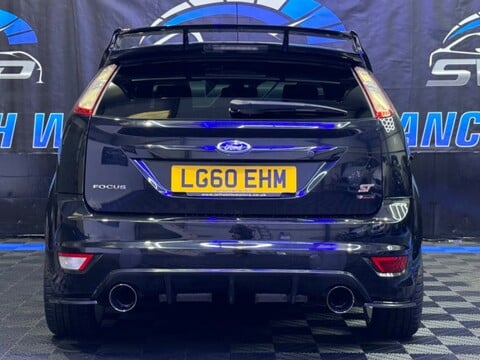 Ford Focus ST-3 31