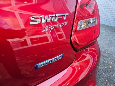 Suzuki Swift SPORT BOOSTERJET MHEV 7