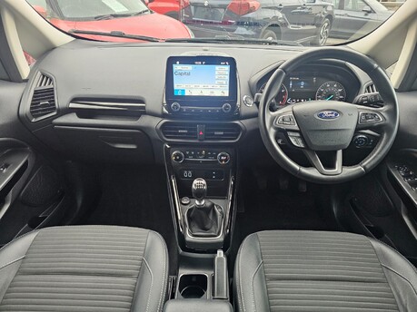 Ford Ecosport TITANIUM 11