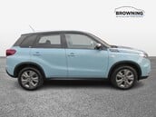 Suzuki Vitara SZ-T BOOSTERJET MHEV 4