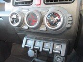 Suzuki Jimny SZ5 22