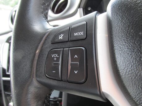 Suzuki Vitara SZ-T BOOSTERJET MHEV 18