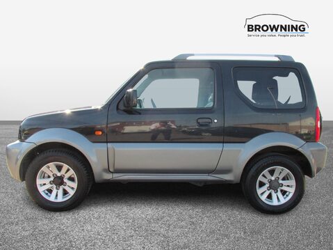Suzuki Jimny SZ4 5