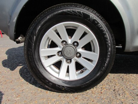 Suzuki Jimny SZ4 12