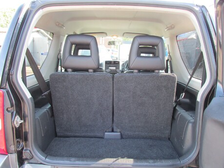 Suzuki Jimny SZ4 9