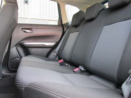Suzuki Vitara SZ-T BOOSTERJET MHEV 14