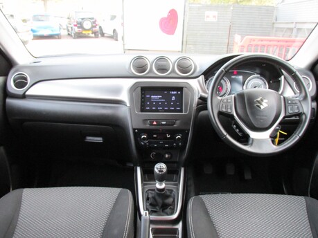 Suzuki Vitara SZ-T BOOSTERJET MHEV 12