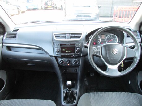 Suzuki Swift SZ3 15