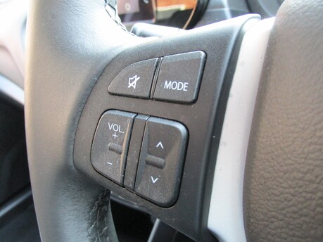 Suzuki SX4 S-Cross MOTION BOOSTERJET MHEV 18
