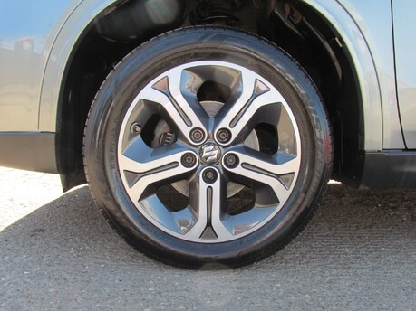 Suzuki Vitara SZ5 14