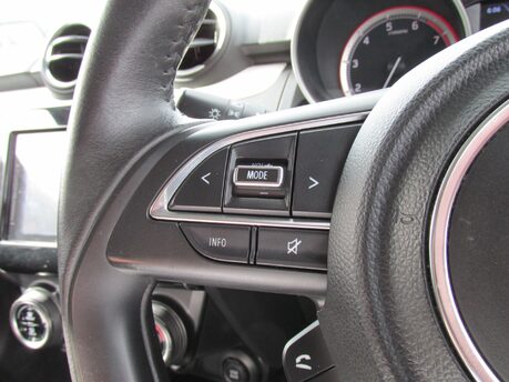Suzuki Swift SZ5 BOOSTERJET SHVS MHEV 16