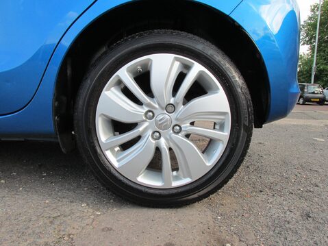 Suzuki Swift SZ-T BOOSTERJET 11