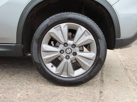 Suzuki Vitara SZ-T BOOSTERJET 12