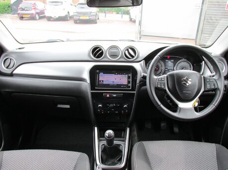 Suzuki Vitara SZ-T BOOSTERJET 15