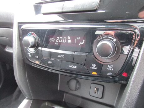 Suzuki Vitara SZ-T BOOSTERJET 21