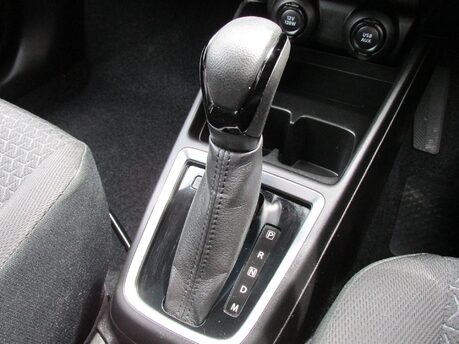 Suzuki Swift SZ5 DUALJET MHEV 20