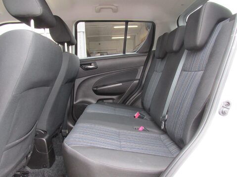 Suzuki Swift SZ4 16