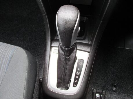 Suzuki Swift SZ4 23