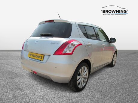 Suzuki Swift SZ4 6