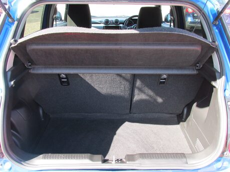 Suzuki Swift SZ5 BOOSTERJET SHVS MHEV 15