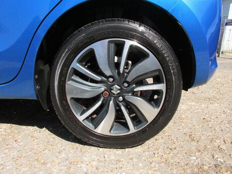 Suzuki Swift SZ5 BOOSTERJET SHVS MHEV 11