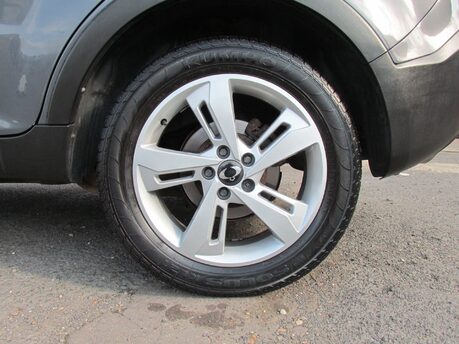 SsangYong Korando ELX 16