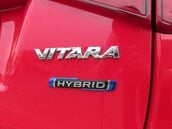 Suzuki Vitara SZ-T MHEV 9