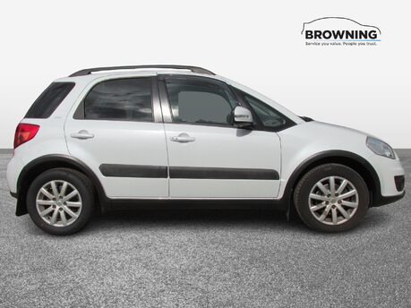 Suzuki SX4 X-EC 4