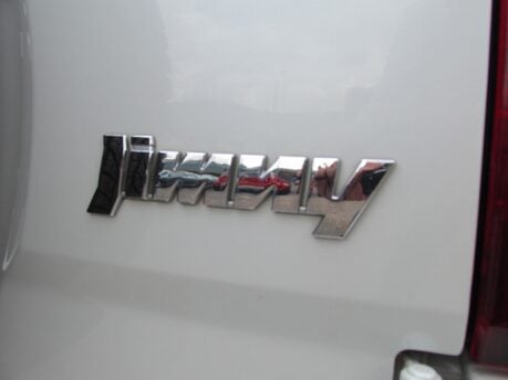 Suzuki Jimny SZ4 9