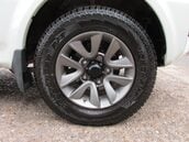 Suzuki Jimny SZ4 8