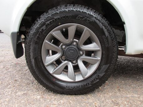 Suzuki Jimny SZ4 7