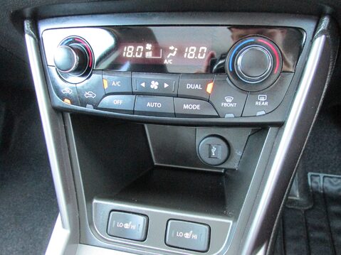 Suzuki SX4 S-Cross ULTRA BOOSTERJET ALLGRIP MHEV 18