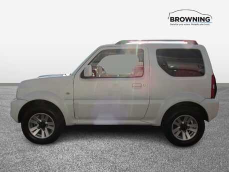 Suzuki Jimny SZ4 5