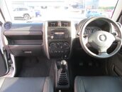 Suzuki Jimny SZ4 10