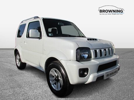 Suzuki Jimny SZ4 1