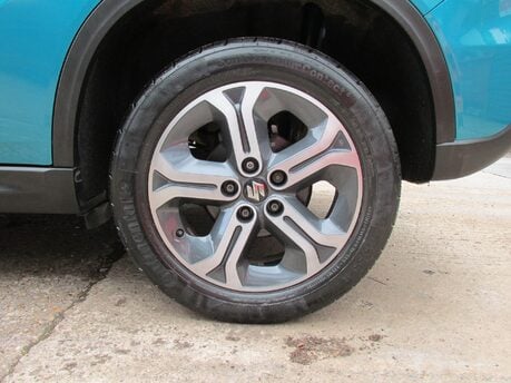 Suzuki Vitara SZ5 ALLGRIP 11