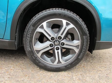 Suzuki Vitara SZ5 ALLGRIP 9